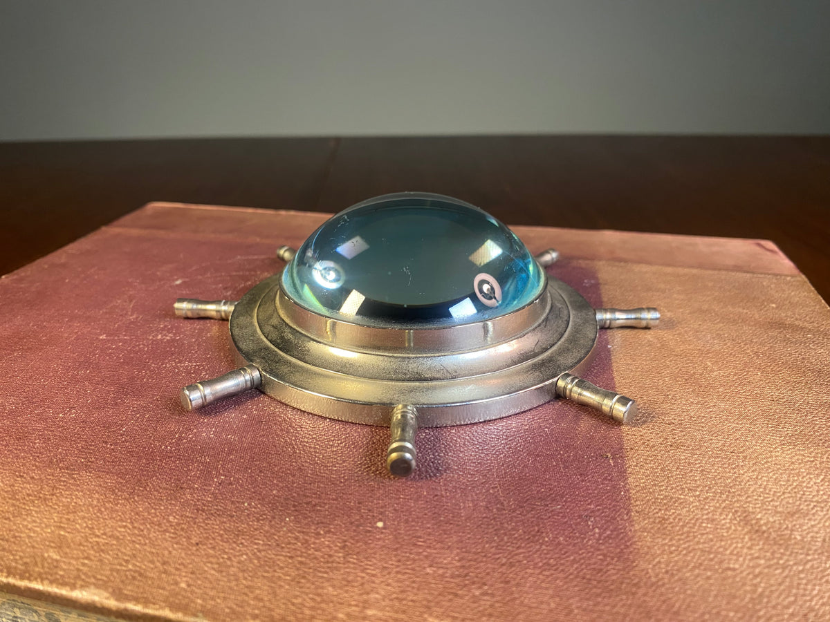 Ship's Wheel Magnifying Glass — product photograph 5