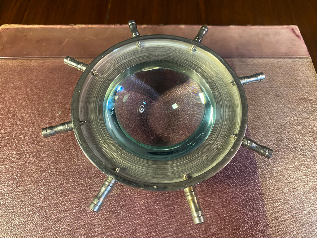 Ship's Wheel Magnifying Glass — product photograph 6